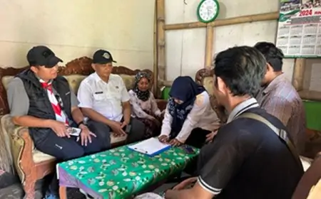 Kwarda Pramuka Jatim Bangun Harapan Lewat Bedah Rumah di Jember
