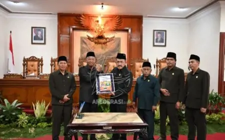 DPRD Tulungagung Sahkan Pertanggungjawaban APBD 2024, 13 Catatan Disampaikan ke Pemkab