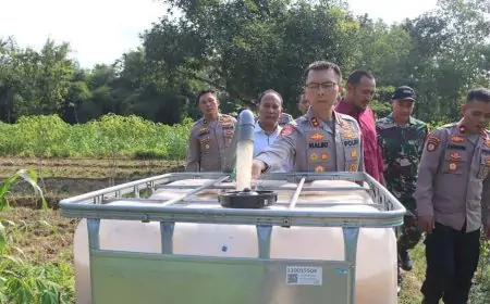 Hari Bhayangkara ke-79, Polres Trenggalek Serahkan Bantuan Instalasi Air Bersih Kepada Warga