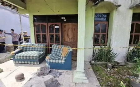 Warga Temukan Jasad Pria Membusuk di Rumah Kontrakan Jombang