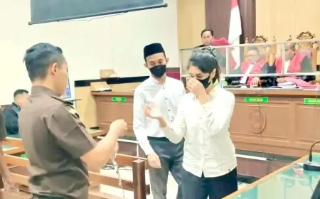 Dua Pelaku Pornografi Mantan Pegawai BUMN dan Selebgram Divonis 1 Tahun 5 Bulan Penjara