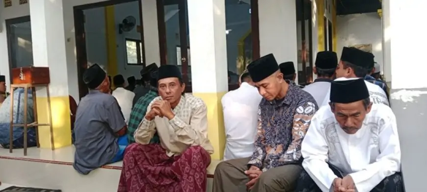Lebaran di Ahad Legi: Khidmat Idul Adha ala Jemaah Aboge di Lereng Bromo