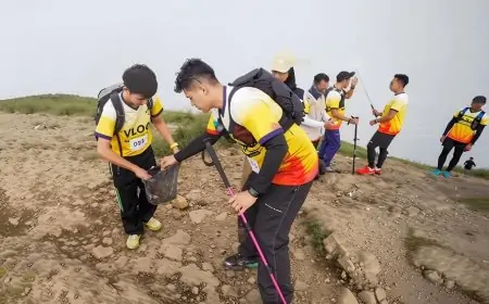 Bersih Sampah di Gunung Penanggungan, Aksi Petrokimia Gresik Kampanye Bumi Sehat