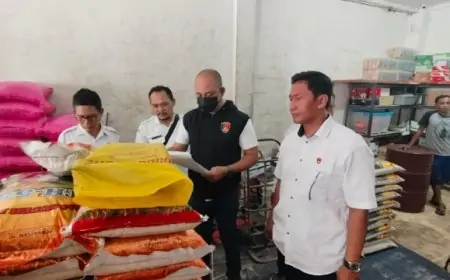 Satgas Pangan Situbondo Sidak Distributor Beras, Temukan Dugaan Kemas Ulang Produk