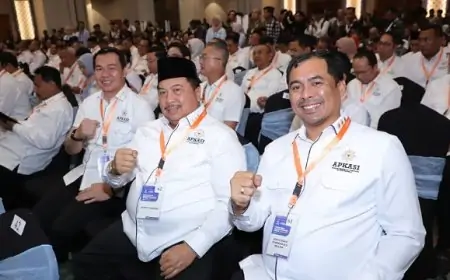 Bupati Jombang H. Warsubi Dilantik Jadi Wakil Bendahara Umum APKASI Periode 2025–2030