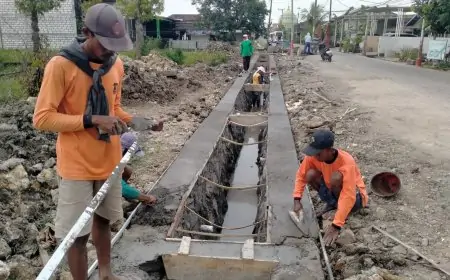 Drainase Dapet Tuntas, Petani Senang Bisa Mengaliri Lahan Pertanian