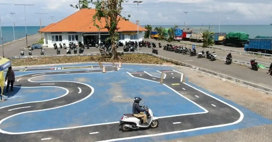 Satpas Layanan SIM Pertama di Pulau Bawean, Terobosan Polres Gresik Dekatkan Layanan Masyarakat