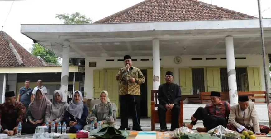 Bupati Jombang Warsubi Hadiri Acara Sedekah Dusun