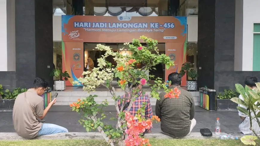 Pejabat Pemkab Lamongan Diperiksa KPK Selama 11 Jam