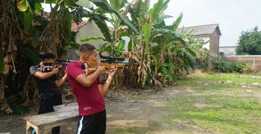 Perbakin Jombang Sabet Dua Medali Perak di Porprov Jatim 2025
