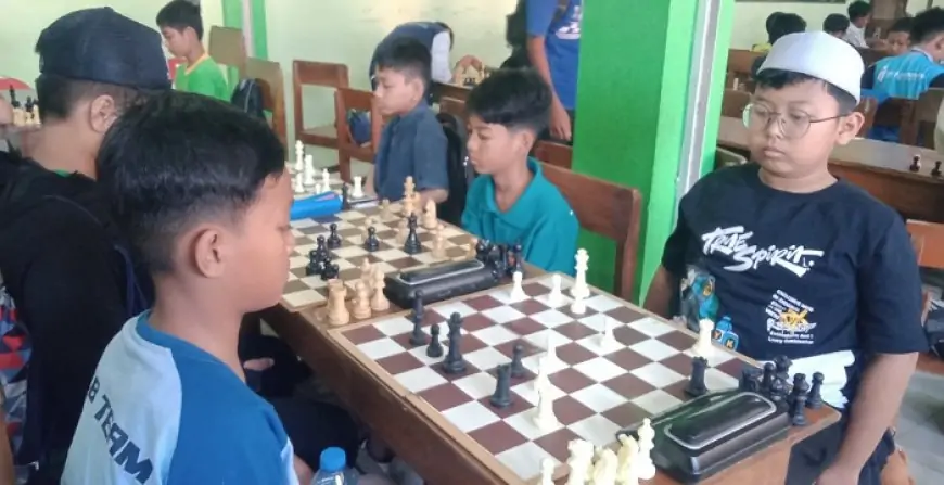 Open Turnamen Catur se-Jatim Perebutkan Hadiah Rp 22,6 Juta