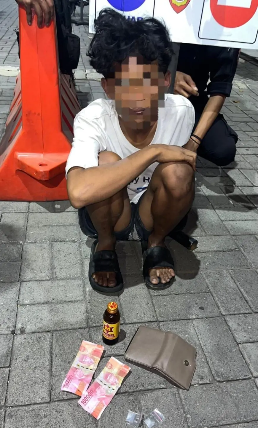 Pelajar asal Surabaya Bawa Narkoba Ditangkap