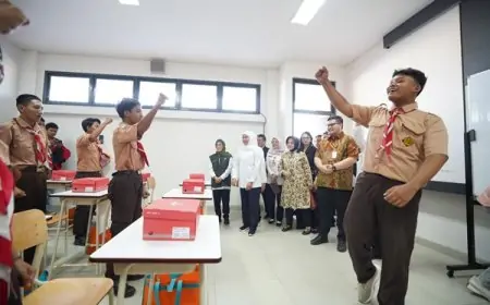 Gubernur Khofifah Puji Fasilitas Sekolah Rakyat yang Disediakan Mas Dhito
