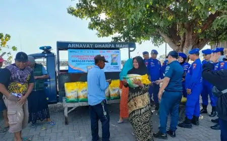 Gerakan Pangan Murah Satpolairud Polres Situbondo Sasar Nelayan di Pelabuhan