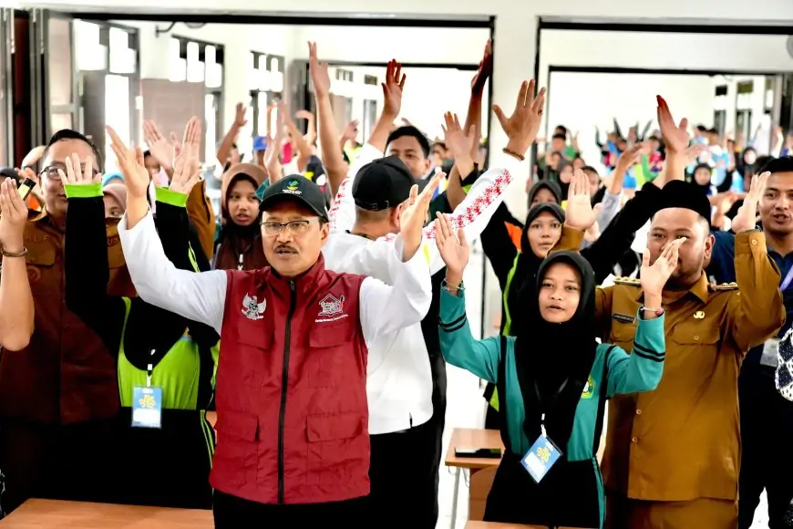 Mensos RI: Penguatan Ekonomi, Wali Siswa Sekolah Rakyat Jadi Anggota Koperasi Merah Putih