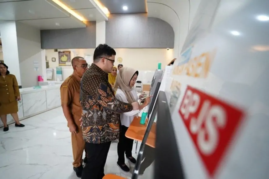 Menuju Rumah Sakit Rujukan, Mas Dhito Cek 3 Gedung Baru RSKK
