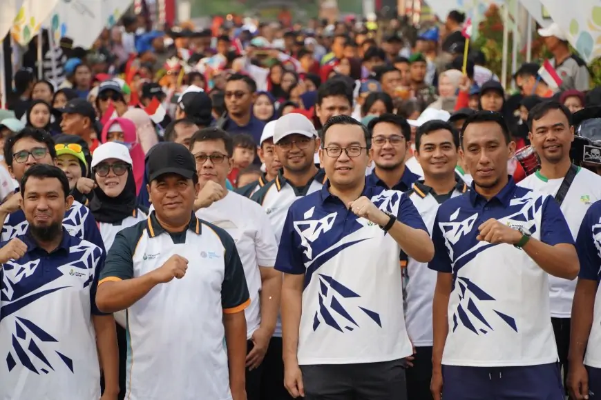 Petrokimia Gresik Fun Walk Bersama Ribuan Warga Babat Lamongan