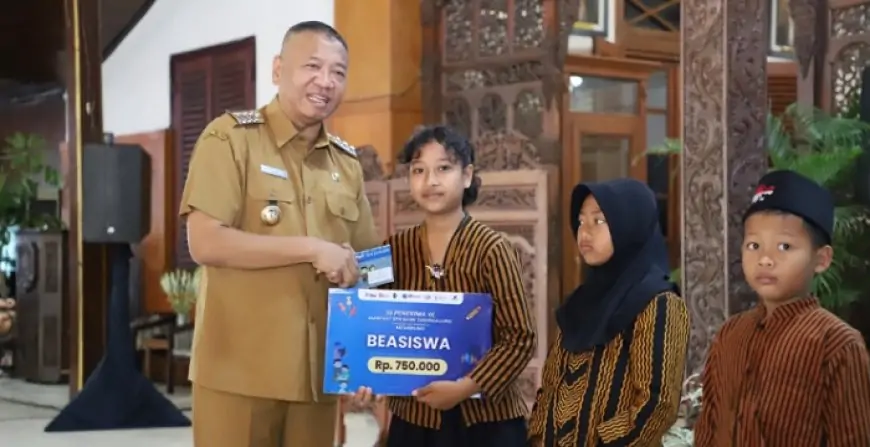 Bupati Gatut Sunu Dorong Budaya Menabung Sejak Dini, Targetkan Generasi Cerdas Finansial