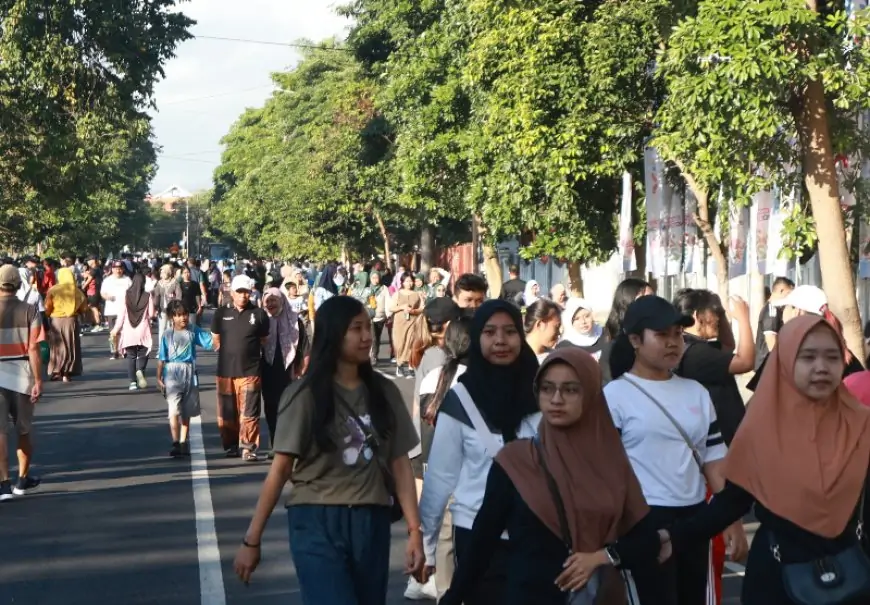 Jalan A. Yani Banyuwangi Jadi Magnet Wisata Baru, Ribuan Warga Padati CFD