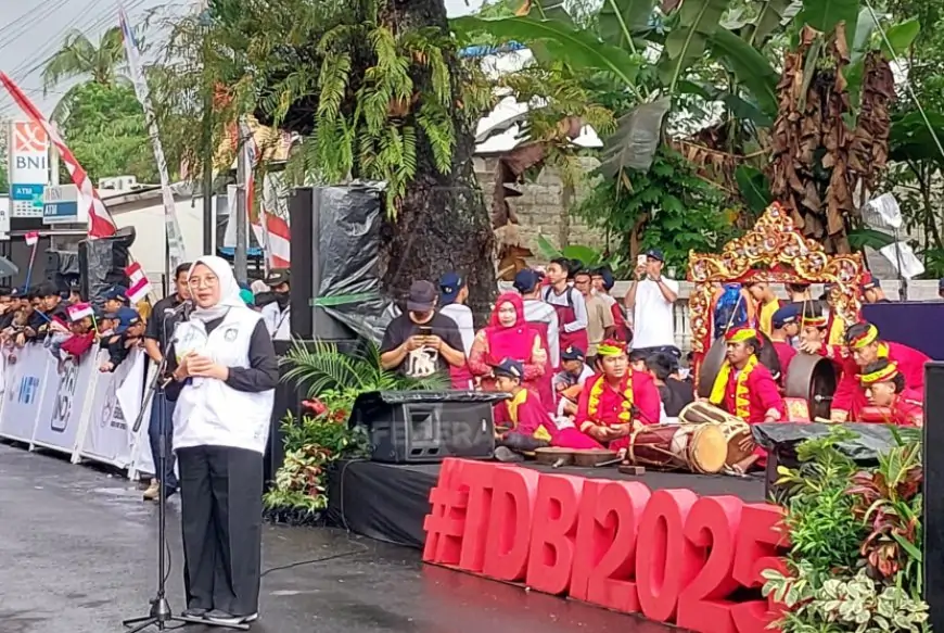 Olahraga Jadi Magnet Wisata, Warga Antusias Apresiasi Tour de Banyuwangi Ijen