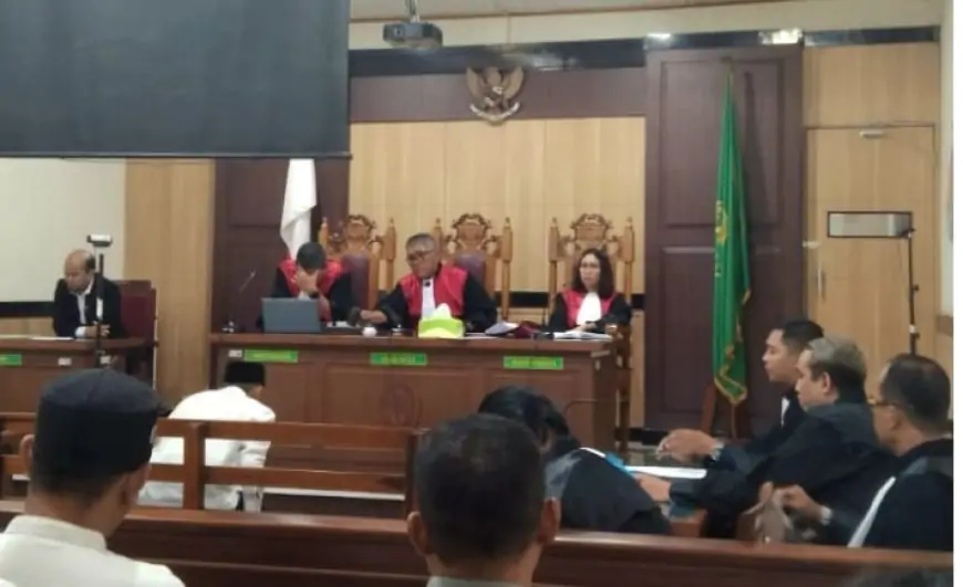 Eksepsi Kasus Pemalsu SHM Gresik