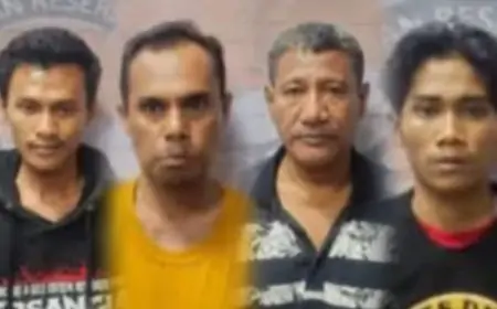 Asyik Pesta Sabu di Kamar Kos Gresik, 4 Pemuda Diringkus Polisi