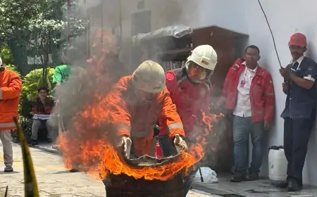 Warga Binaan Rutan Gresik Dibekali Pelatihan Padamkan Api