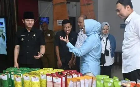 Sekretaris Kemenekraf Puji Program Pro-Rakyat di Trenggalek, Usulkan Museum Jaranan