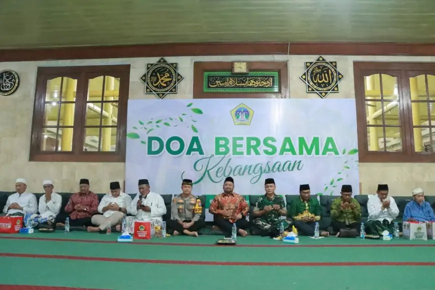 Forkopimda dan Ulama Gresik Bermunajat Demi Indonesia Damai