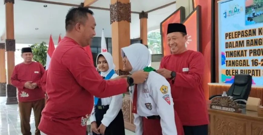 Bupati Situbondo Lepas 36 Siswa ke Jumbara PMR X Jatim: Belajar, Berkarya, dan Bergembira