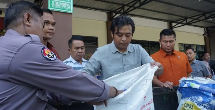 Polisi Gagalkan Penyelundupan 115 Botol Arak dari Purwodadi