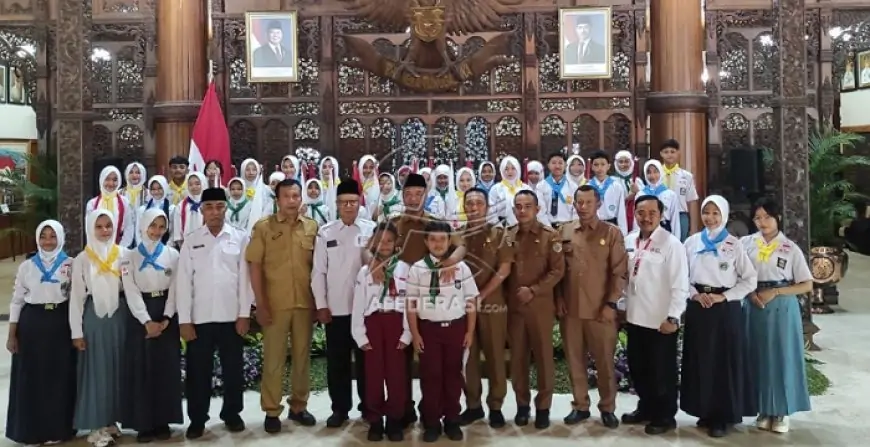Bupati Tulungagung Lepas 35 Siswa Kontingen Jumbara PMR X Jatim