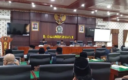 DPRD Trenggalek Bahas Jawaban Bupati atas Pandangan Fraksi
