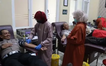 HUT ke-74 Humas Polri, Polres Tulungagung Tebar Kepedulian Lewat Aksi Donor Darah