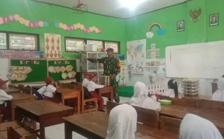 Pastikan MBG Tepat Sasaran, Babinsa di Bondowoso Ikut Kawal Hingga ke Pelosok