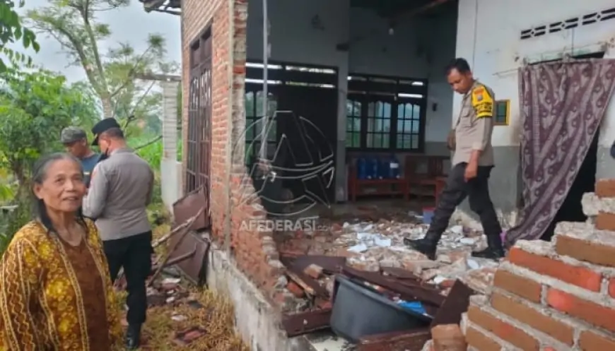 Angin Kencang Terjang Sumbergempol, 344 Rumah Warga Rusak