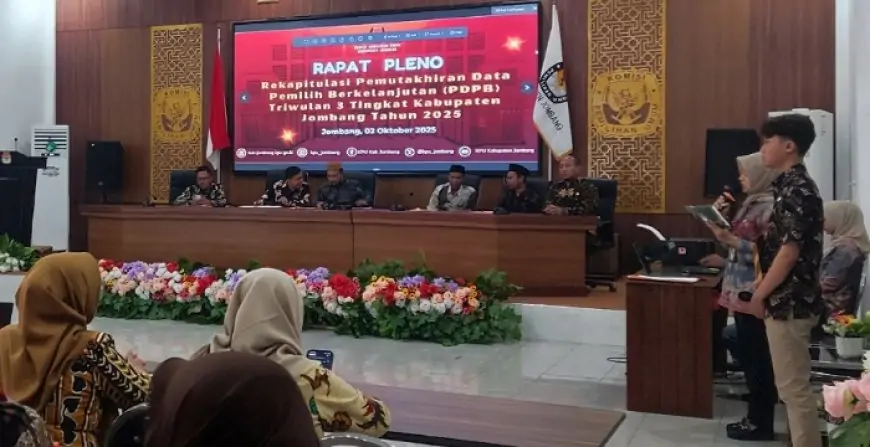 Bawaslu Jombang Sampaikan Saran Perbaikan Pemutakhiran Data Pemilih