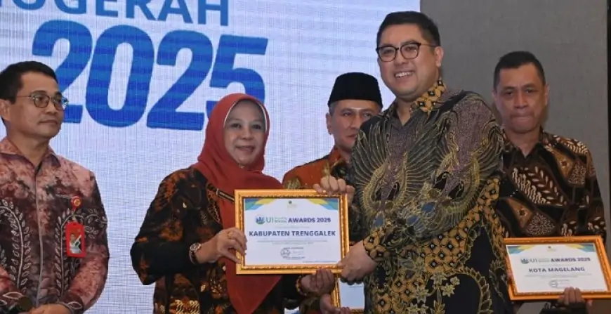 Trenggalek Naik Peringkat, Raih Penghargaan UI Green City Metric 2025