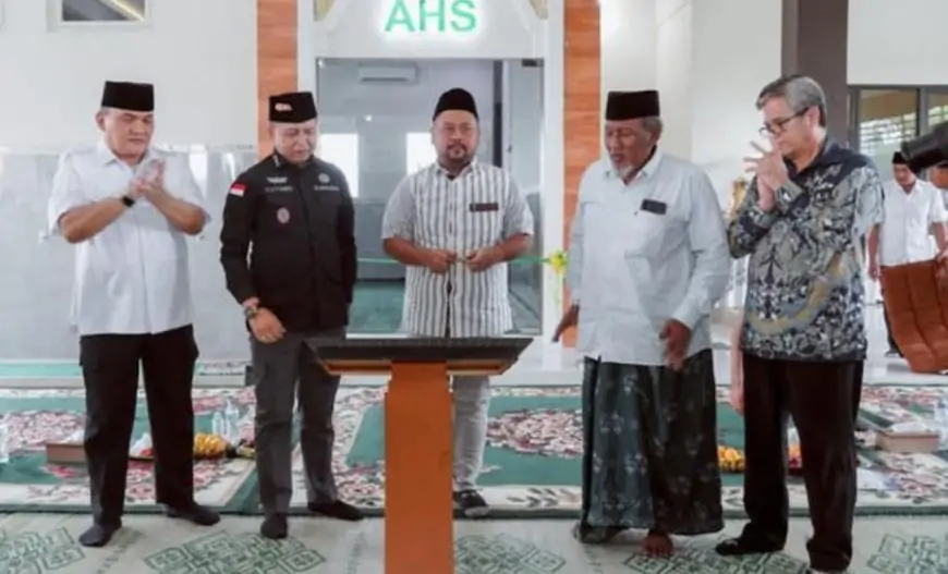 Resmikan Musala AHS Satpol PP, Bupati Gresik: Harus Tegas dan Tetap Humanis