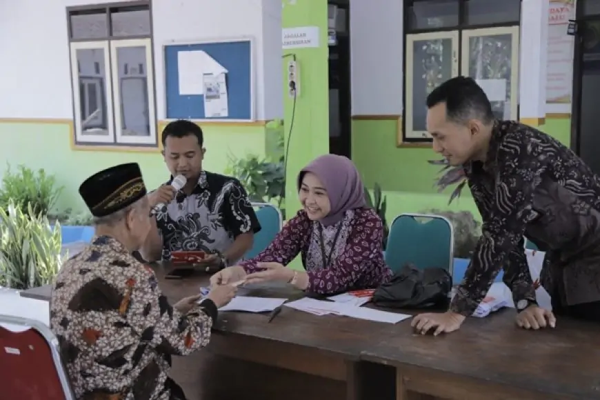 Pemkab Jember Tegaskan Komitmen Memuliakan Guru Ngaji di Sukowono