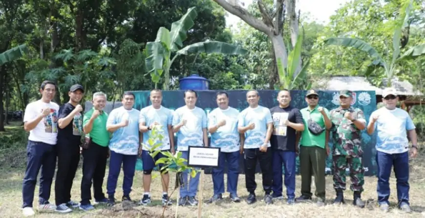 Pemkab Jombang dan Kejagung RI Tanam Pohon