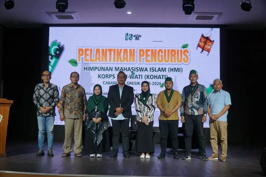 HMI Gresik Siap Menjawab Tantangan Industri 4.0