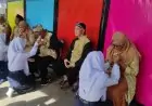 Peringati HGN dan HUT ke-40, SMPN 4 Jombang Gelar Sungkeman Massal dan Pameran Lukisan 