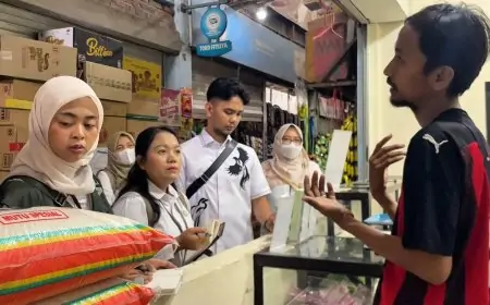 Jelang Nataru, Bapanas Sidak Toko Beras di Lamongan