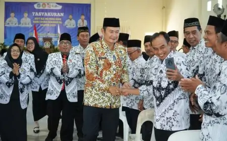 Bupati Lamongan Minta Guru Berinovasi Sambut Indonesia Emas 2045