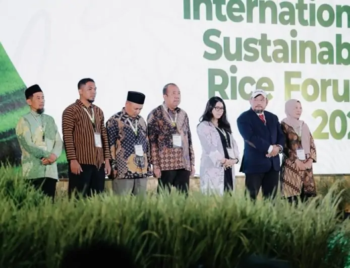 Petani Madiun Tuntut Kebijakan Padi Rendah Karbon