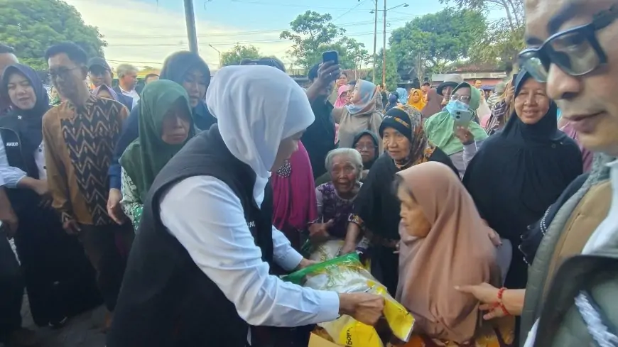 Pasar Murah Pemprov Jatim Diserbu Warga Situbondo, Sembako Ludes dalam Dua Jam