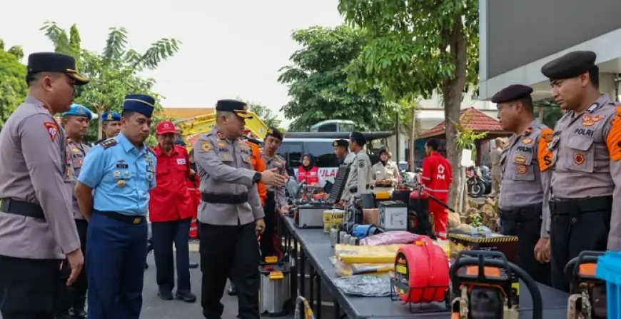 Polres Jombang  Apel Kesiapan Tanggap Darurat Bencana