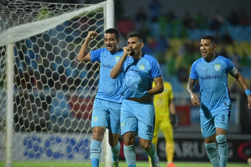 Gebuk Deltras Sidoarjo 1-2, Persela Bertengger di Puncak Liga 2