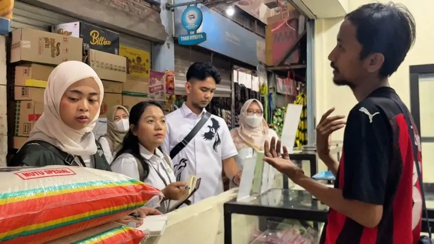 Jelang Nataru, Bapanas Sidak Toko Beras di Lamongan